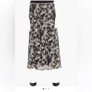 Max studio bias satin skirt size S Euc